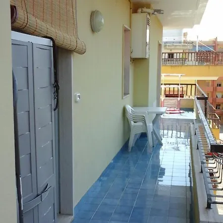 Lido San Giovanni, Via Volta Gallipoli